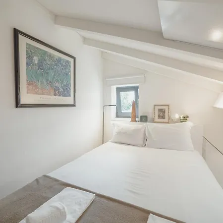 Mezzanine Stylish Apartments By Vacationy Porto Buitenkant foto